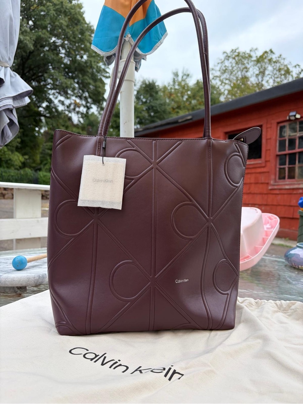 Calvin Klein small tote bag burgundy